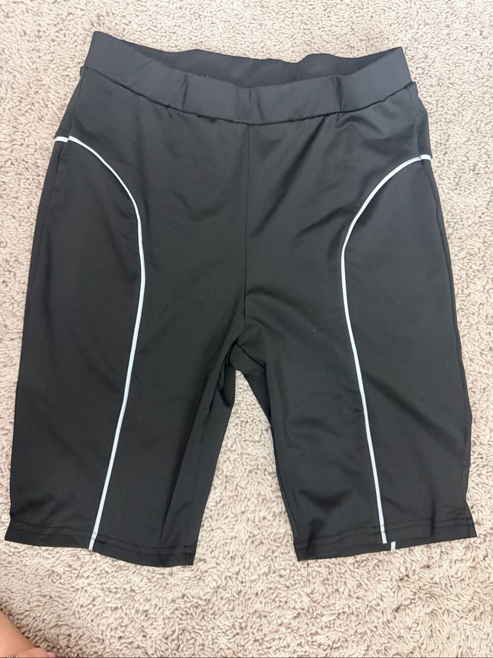 Zyia Active Black Contrast Piping Biker Athletic Gym Workout Shorts Size L